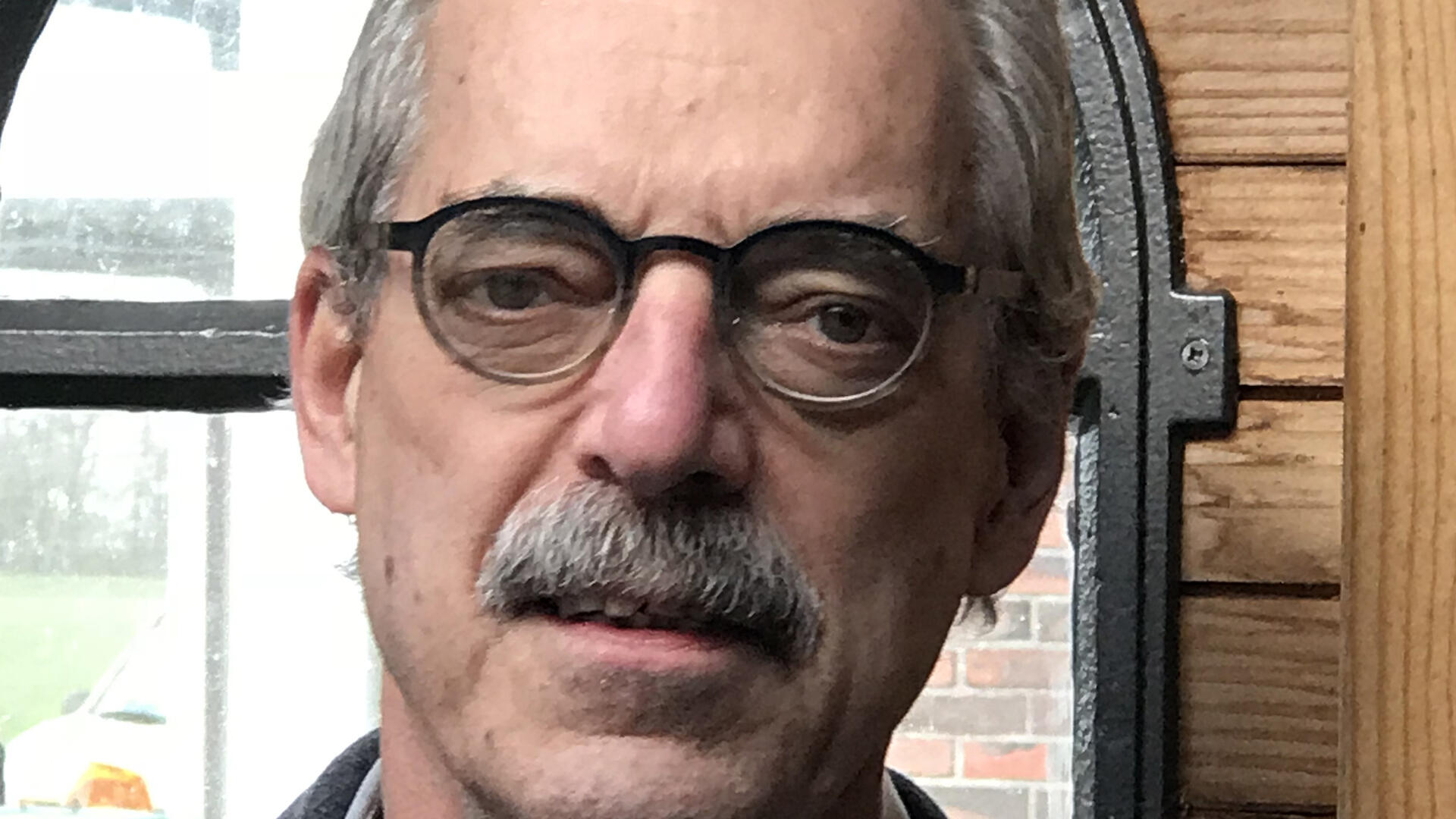 Leo van Esch (3).jpg